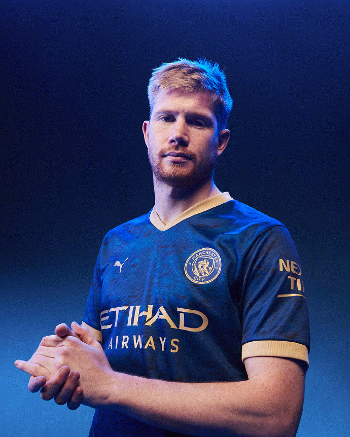 西甲半场：鲁文·加西亚传射，奥萨苏纳2-0莱万特（半场战报：鲁文·加西亚传射建功，奥萨苏纳2-0领先莱万特）