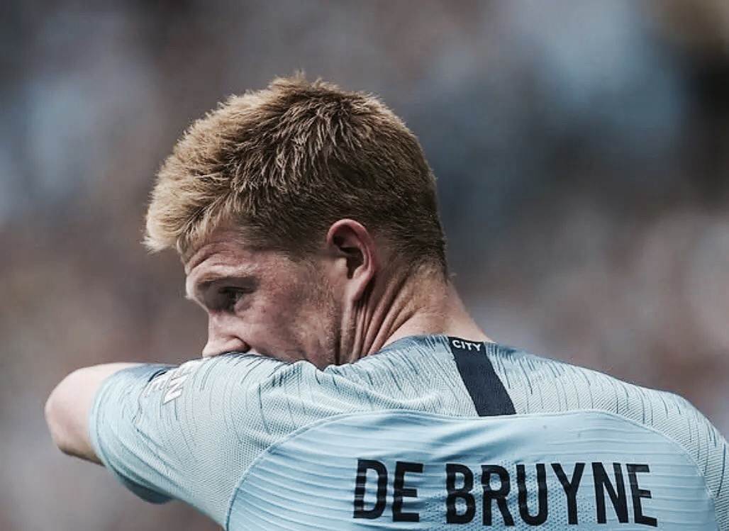 本赛季俱乐部双人组进球榜：凯恩+迪亚斯37球高居第一（本赛季俱乐部双人进球榜：凯恩与迪亚斯合计37球领跑）