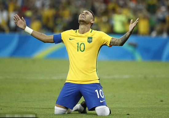 记者：萨拉赫确定不会随队出战国米，预计周六对阵布莱顿复出（记者：萨拉赫确认无缘战国米，周六对布莱顿有望复出）