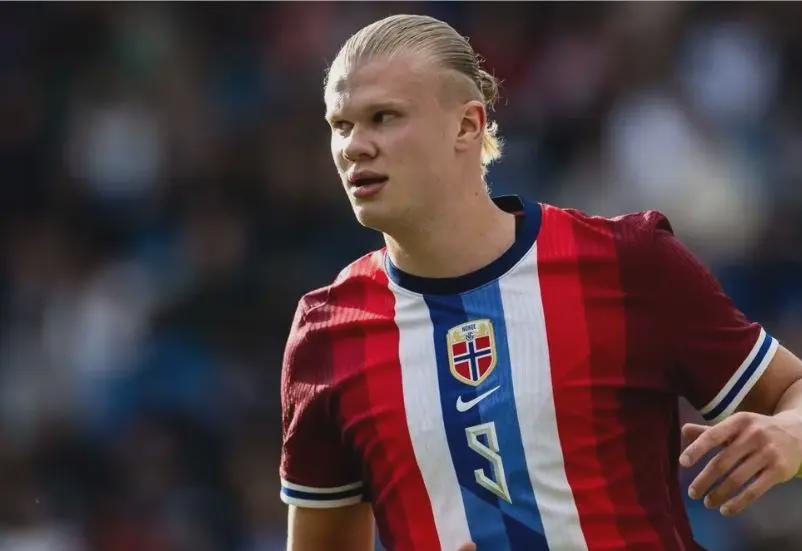 记者：阿莫林一直想要尤尔曼德，但葡体想要8000万欧解约金