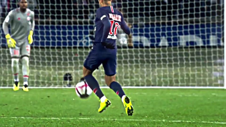 詹俊：感觉意大利能赢北爱尔兰，但能否过威尔士或波黑不好说（詹俊：意大利赢北爱有望，但能否闯过威尔士或波黑仍难说）