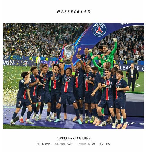 特维斯率塔列雷斯对阵博卡，赛后收到博卡赠送的纪念球衣（特维斯率领塔列雷斯迎战博卡，赛后获赠博卡纪念球衣）