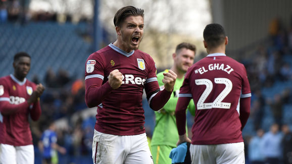 德天空：拜仁17岁小将伦纳特-卡尔将首次入选德国U21大名单（德媒：拜仁17岁新星伦纳特-卡尔首次被征召进入德国U21大名单）