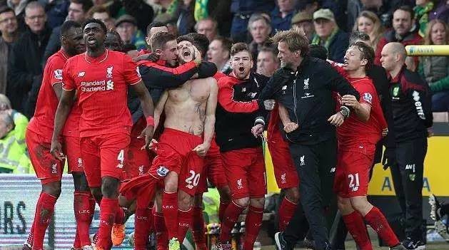 城市更新记丨城市老厂区变身社区活力场（老厂区焕新：工业遗址化身社区活力中心）