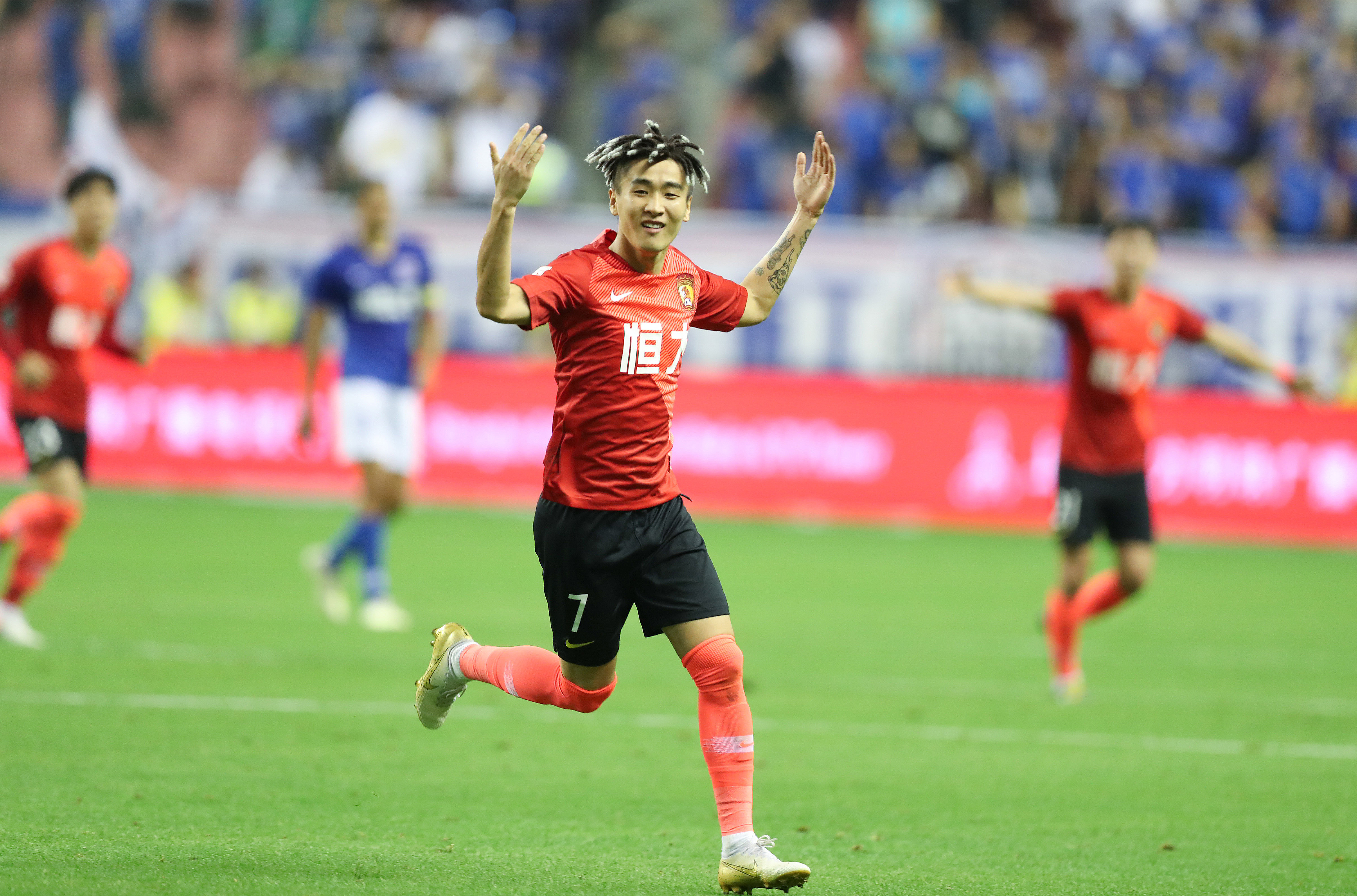 卡多索：为河南队效力是一种荣耀，足协杯决赛我们并肩出征（卡多索：能为河南队踢球倍感荣幸，足协杯决赛我们携手出战）